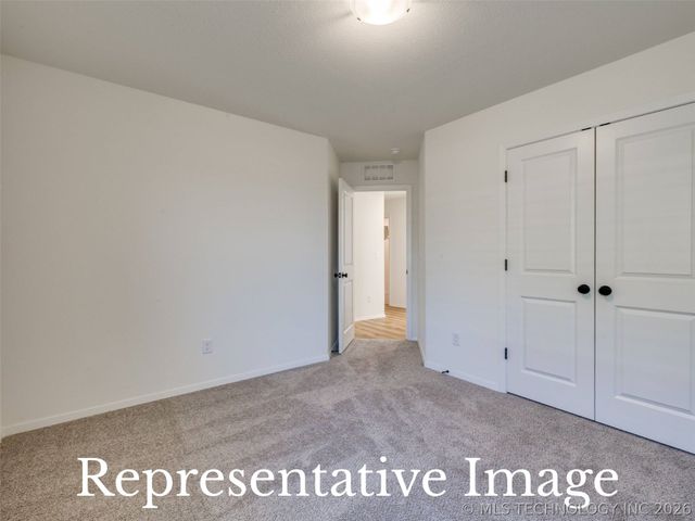 6117 E 124th Place S, Bixby, OK 74008