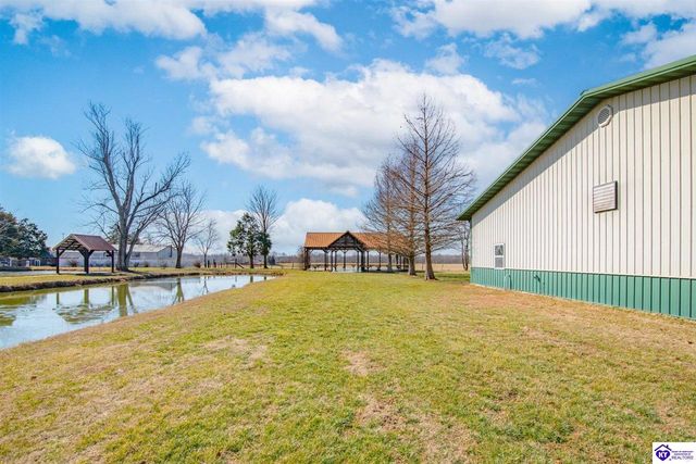 379 Clark School Road, Clarkson, KY 42726