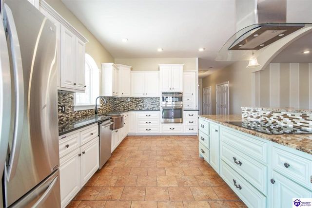 379 Clark School Road, Clarkson, KY 42726