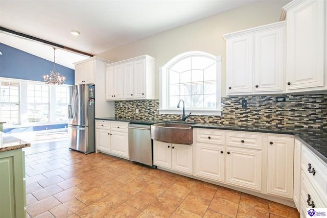 379 Clark School Road, Clarkson, KY 42726