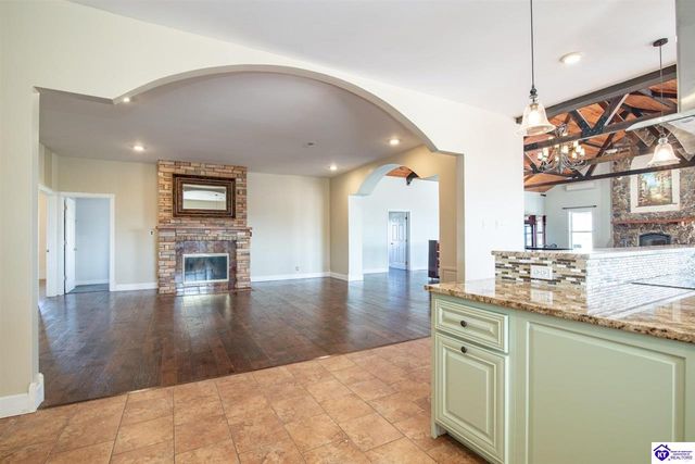 379 Clark School Road, Clarkson, KY 42726