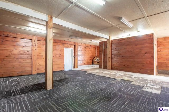 379 Clark School Road, Clarkson, KY 42726