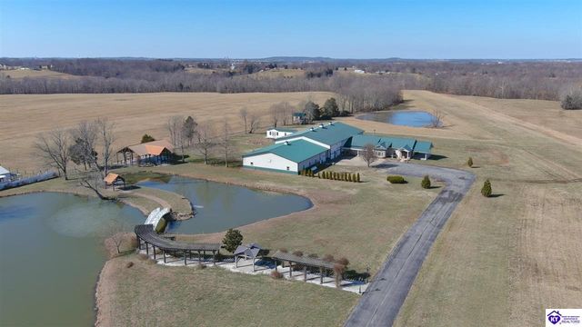 379 Clark School Road, Clarkson, KY 42726