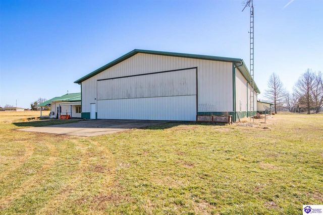 379 Clark School Road, Clarkson, KY 42726