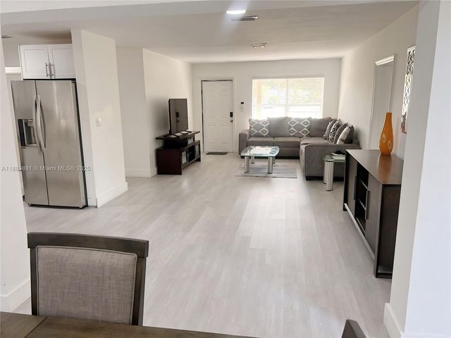 3361 NW 5th Pl, Lauderhill, FL 33311