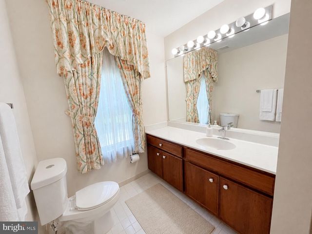 10804 WILLOW RUN CT, Potomac, MD 20854