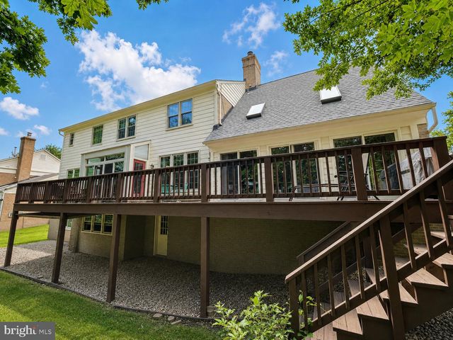 10804 WILLOW RUN CT, Potomac, MD 20854