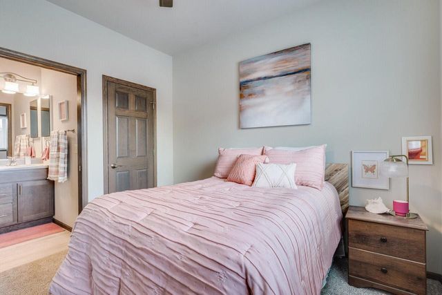 1321 Hagar STREET, La Crosse, WI 54603