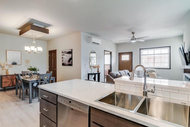 1321 Hagar STREET, La Crosse, WI 54603