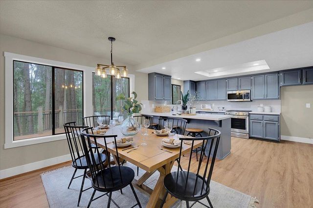 13274 Idaho Maryland Rd, Nevada City, CA 95959