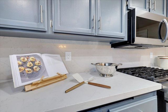 13274 Idaho Maryland Rd, Nevada City, CA 95959