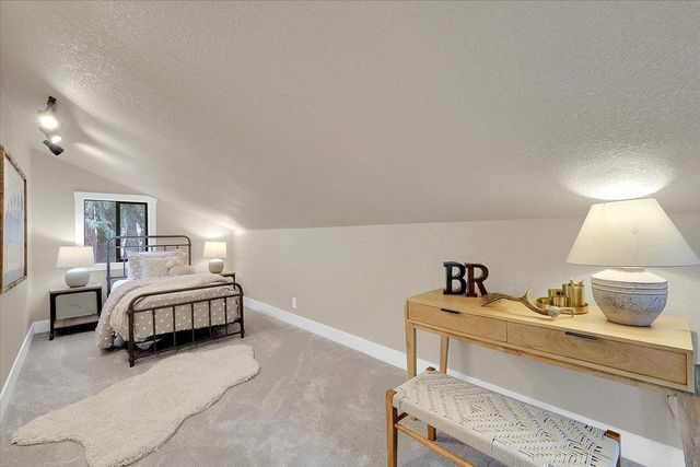 13274 Idaho Maryland Rd, Nevada City, CA 95959