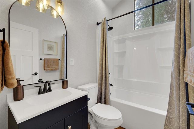 13274 Idaho Maryland Rd, Nevada City, CA 95959