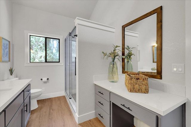 13274 Idaho Maryland Rd, Nevada City, CA 95959
