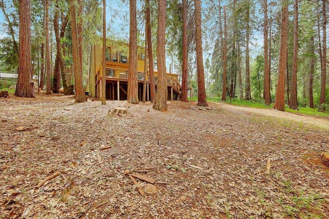 13274 Idaho Maryland Rd, Nevada City, CA 95959