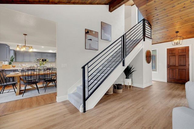13274 Idaho Maryland Rd, Nevada City, CA 95959
