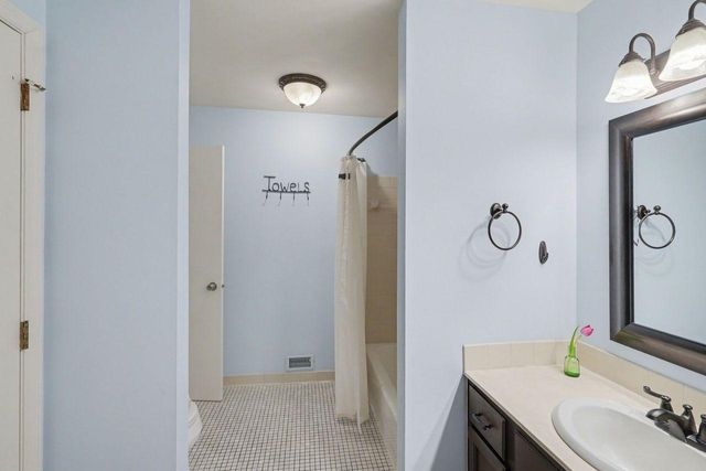 3670 Gettysburg Avenue S 82, Saint Louis Park, MN 55426