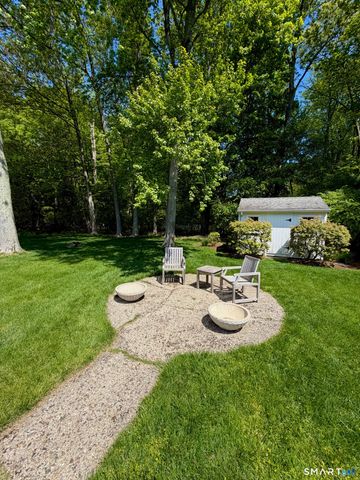 511 Roxbury Road, Stamford, CT 06902