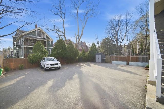 105 Sheridan St 105, Boston, MA 02130