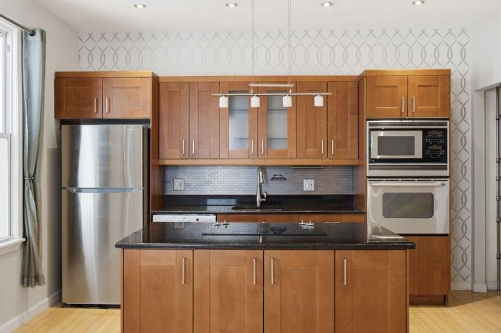 105 Sheridan St 105, Boston, MA 02130