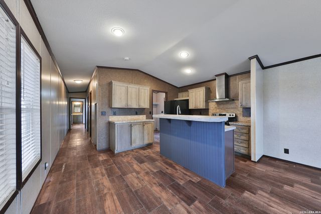 308 Campbell, Jourdanton, TX 78026