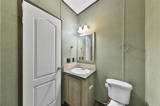 308 Campbell, Jourdanton, TX 78026