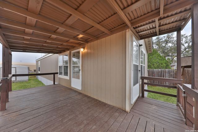 308 Campbell, Jourdanton, TX 78026