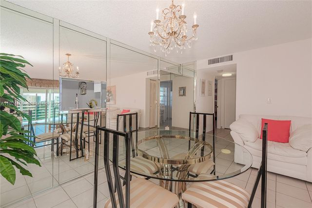 401 SE 3rd St 507, Dania Beach, FL 33004