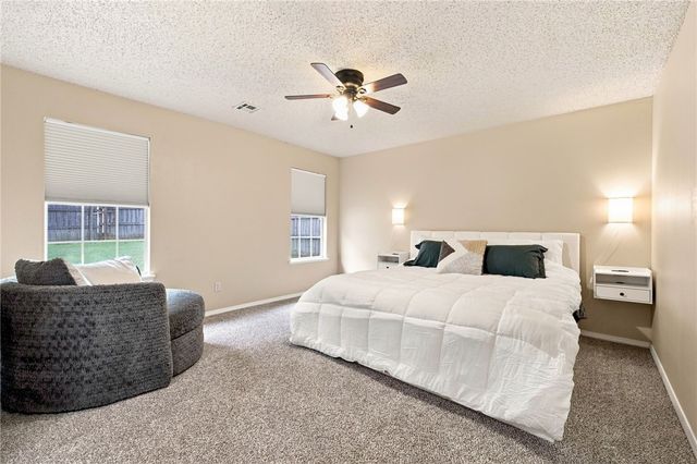 1856 Salem Road, Fayetteville, AR 72704