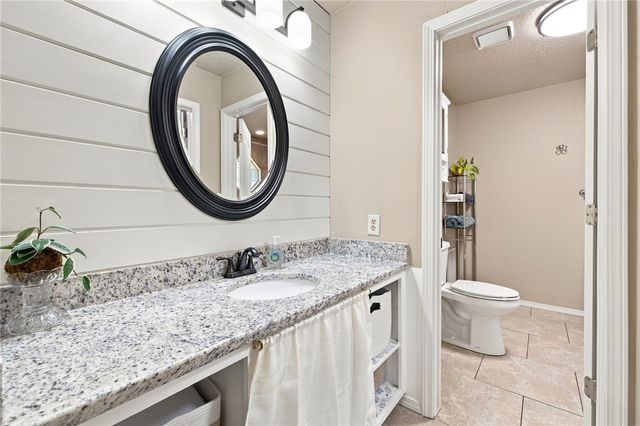 1856 Salem Road, Fayetteville, AR 72704