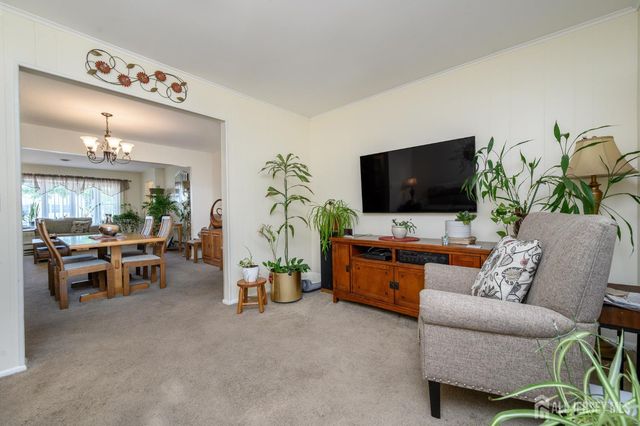 8 Killington Road, Toms River, NJ 08757