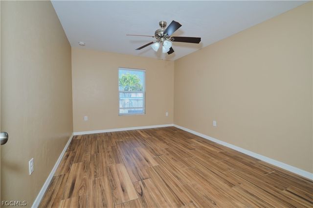 1409 SW 11th TER, Cape Coral, FL 33991