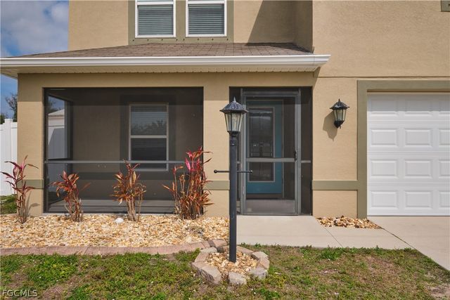 1409 SW 11th TER, Cape Coral, FL 33991