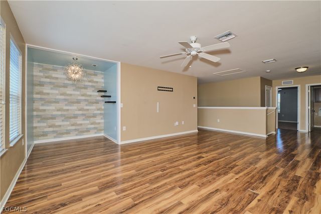 1409 SW 11th TER, Cape Coral, FL 33991