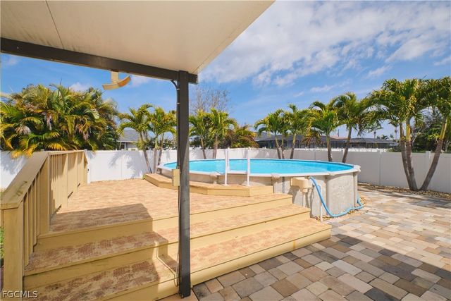 1409 SW 11th TER, Cape Coral, FL 33991