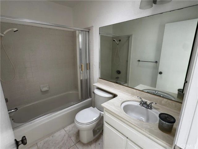 5798 Los Coyotes Drive, Palm Springs, CA 92264