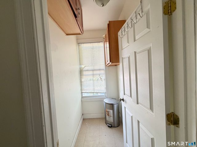 46 Frank Street 2nd floor, New Haven, CT 06519