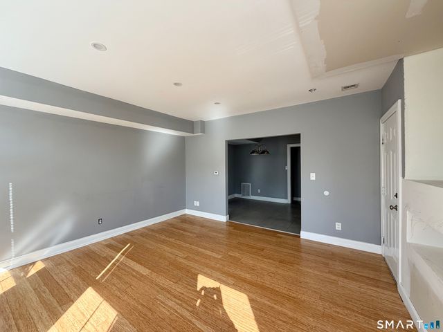 46 Frank Street 2nd floor, New Haven, CT 06519