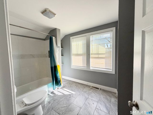 46 Frank Street 2nd floor, New Haven, CT 06519