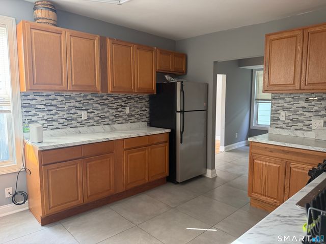 46 Frank Street 2nd floor, New Haven, CT 06519