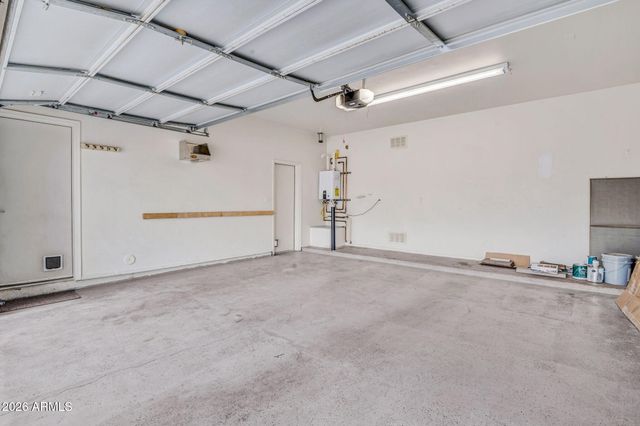 2346 E PECAN Road, Phoenix, AZ 85040