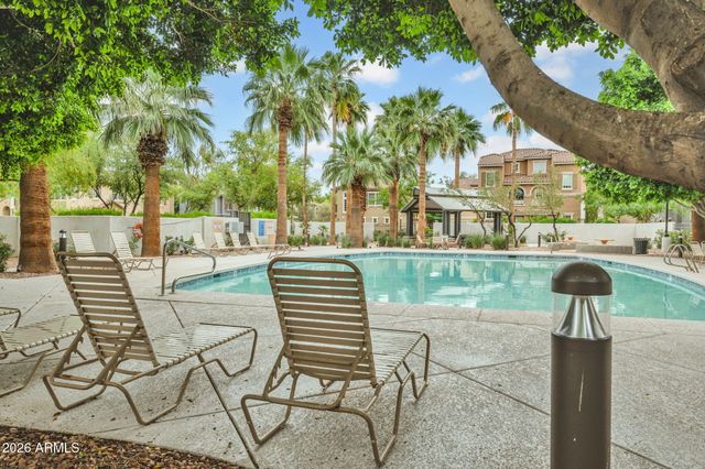 2346 E PECAN Road, Phoenix, AZ 85040