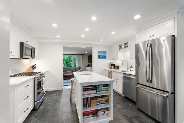295 Concord Road, Sudbury, MA 01776