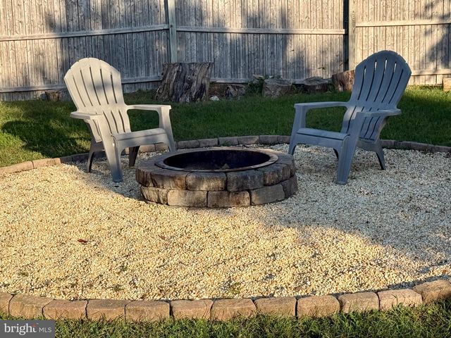 259 N DENNIS DR, Clayton, NJ 08312