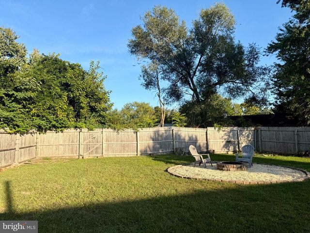 259 N DENNIS DR, Clayton, NJ 08312