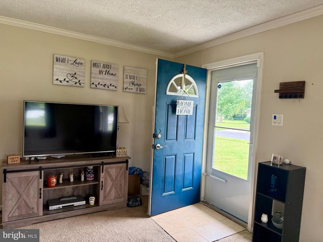 259 N DENNIS DR, Clayton, NJ 08312