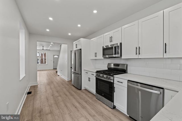 3450 ALMOND ST, Philadelphia, PA 19134