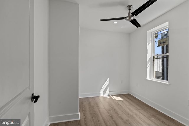 3450 ALMOND ST, Philadelphia, PA 19134