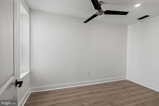 3450 ALMOND ST, Philadelphia, PA 19134