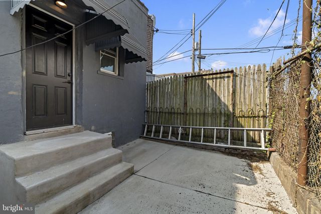 3450 ALMOND ST, Philadelphia, PA 19134